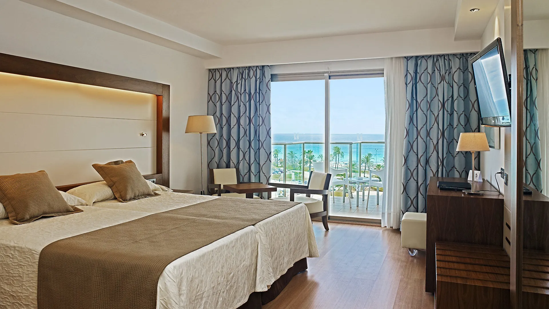 Hipotels Dunas Aparthotel Cala Millor